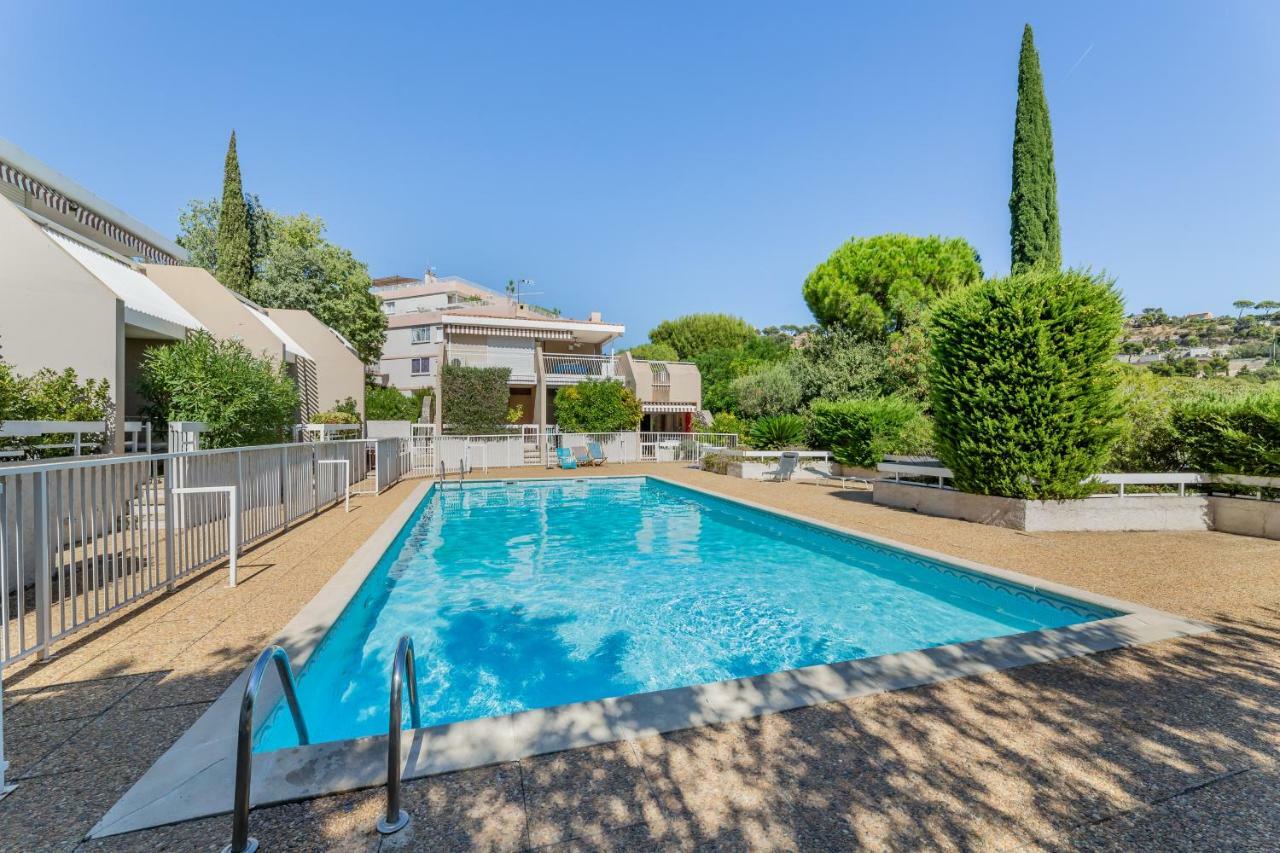 Le Club Par Dodo-a-cassis Cassis